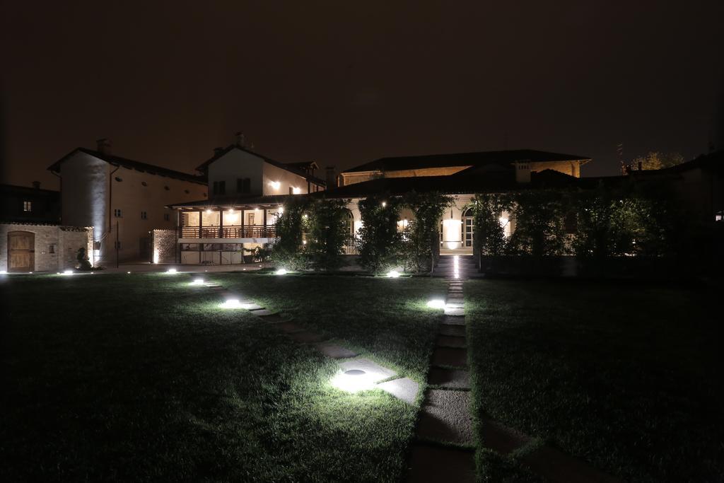 Il Giardino Di Ghilot Panzió Cherasco Kültér fotó